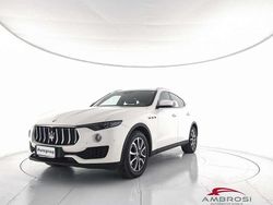 Bianco panna Usata 2017 Maserati Levante SUV | 28.434 € (Super prezzo)