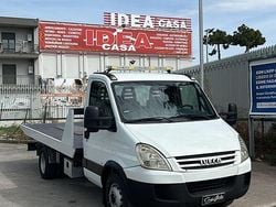 Bianco Usata 2011 Iveco Daily | 16.500 € (Molto cara)