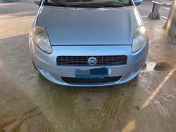 Grigio Usata 2006 Fiat Grande Punto Emotion Due volumi | 1750 € (Ottimo prezzo)