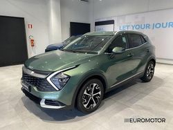 Verde Usata 2023 Kia Sportage Style SUV | 25.900 € (Buon prezzo)