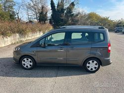 Grigio Usata 2019 Ford Tourneo Courier Monovolume | 9000 € (Ottimo prezzo)