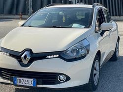 Beige Usata 2016 Renault Clio GrandTour Life Station wagon | 6300 € (Buon prezzo)