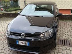 Nero Usata 2014 VW Polo Trendline Tre volumi | 8400 € (Buon prezzo)