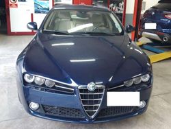 Blu Usata 2008 Alfa Romeo 159 Distinctive Tre volumi | 3890 € (Cara)