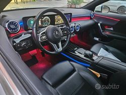Bianco Usata 2019 Mercedes CLA200 Station wagon | 20.000 €