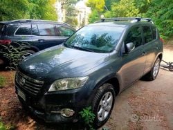 Grigio Usata 2010 Toyota RAV4 SUV | 6500 € (Ottimo prezzo)