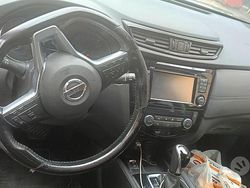 Nero Usata 2018 Nissan X-Trail Tekna SUV | 14.850 € (Buon prezzo)