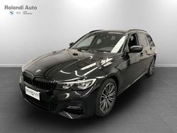 Black sapphire metallizzato Usata 2022 BMW 320 M Sport Station wagon | 34.900 € (Buon prezzo)