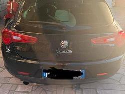 Nero Usata 2014 Alfa Romeo Giulietta Tre volumi | 9500 €