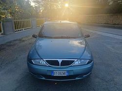 Usata 2002 Lancia Ypsilon Due volumi | 1600 € (Buon prezzo)
