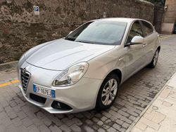 Other Usata 2012 Alfa Romeo Giulietta Distinctive Tre volumi | 6500 € (Buon prezzo)