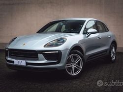 Grigio Usata 2023 Porsche Macan SUV | 71.900 € (Buon prezzo)