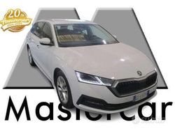 Bianco Usata 2020 Skoda Octavia Ambition Station wagon | 13.900 € (Buon prezzo)
