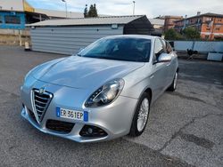 Argento Usata 2013 Alfa Romeo Giulietta Exclusive Tre volumi | 5700 € (Ottimo prezzo)