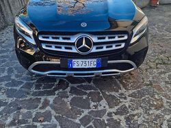 Nero Usata 2018 Mercedes GLA220 SUV | 21.900 € (Buon prezzo)