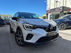 Bianco Usata 2024 Mitsubishi ASX Intense SUV | 20.500 € (Buon prezzo)