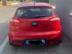 Usata 2012 Kia Rio LX Tre volumi | 5000 € (Buon prezzo)