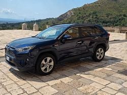 Usata 2019 Toyota RAV4 Hybrid SUV | 22.900 € (Molto cara)