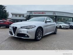 Grigio Usata 2017 Alfa Romeo Giulia Business Tre volumi | 14.990 € (Buon prezzo)