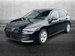 Nero Usata 2025 VW Golf VIII Life Tre volumi | 31.950 € (Buon prezzo)