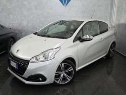 Bianco Usata 2017 Peugeot 208 GTi Due volumi | 13.900 € (Buon prezzo)