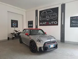 Grigio Usata 2023 Mini John Cooper Works Essential Due volumi | 34.990 € (Buon prezzo)