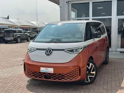 Bianco candy/energetic orange Usata 2022 VW ID. Buzz Pro Furgone | 41.500 € (Buon prezzo)