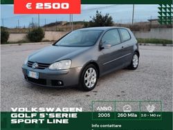 Marrone Usata 2005 VW Golf Sportline Tre volumi | 2500 € (Buon prezzo)