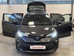 Grigio Usata 2021 Toyota C-HR Trend SUV | 17.890 € (Buon prezzo)