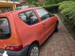 Arancione Usata 1999 Fiat Seicento Due volumi | 1800 € (Buon prezzo)