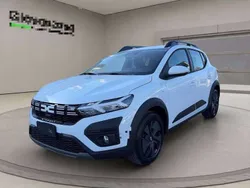 Vari colori Nuova 2025 Dacia Sandero Stepway Due volumi | 16.500 € (Buon prezzo)
