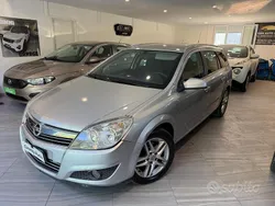 Usata 2007 Opel Astra Station wagon | 2200 € (Buon prezzo)
