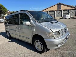 Grigio Usata 2004 Mercedes V220 Monovolume | 1450 €