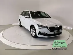Bianco Usata 2023 Skoda Scala Ambition Due volumi | 17.900 € (Ottimo prezzo)