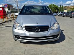 Grigio Usata 2011 Mercedes A180 Monovolume | 3900 € (Cara)