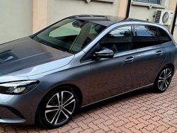 Grigio Usata 2020 Mercedes 200 Tre volumi | 19.000 € (Super prezzo)