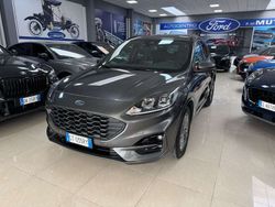 Grigio Usata 2024 Ford Kuga ST-Line SUV | 25.900 € (Buon prezzo)
