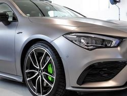 Grigio Usata 2022 Mercedes CLA35 AMG AMG Tre volumi | 42.000 € (Ottimo prezzo)