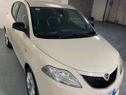 Usata 2016 Lancia Ypsilon Due volumi | 6999 € (Buon prezzo)