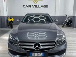 Grigio Usata 2018 Mercedes E200 Business Tre volumi | 22.000 € (Super prezzo)