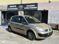 Oro Usata 2006 Renault Scénic II Monovolume | 1500 € (Buon prezzo)