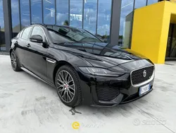 Nero Usata 2020 Jaguar XE R-Dynamic Tre volumi | 21.500 € (Buon prezzo)