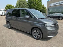 Antracite(met.) Nuova 2025 VW Multivan Life | 63.000 € (Molto cara)