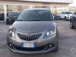 Grigio Usata 2023 Lancia Ypsilon Gold Due volumi | 13.500 € (Buon prezzo)
