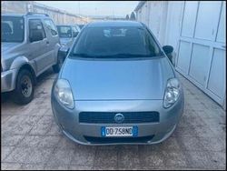 Grigio Usata 2006 Fiat Grande Punto Due volumi | 3500 €