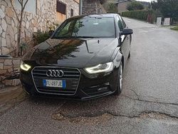 Nero Usata 2012 Audi A4 Tre volumi | 8000 € (Cara)