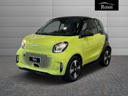 Bodypanels in lime green Usata 2022 Smart ForTwo Electric Drive Passion Coupé | 13.000 € (Buon prezzo)