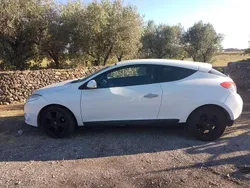 Bianco Usata 2009 Renault Mégane Coupé Dynamique Coupé | 3000 € (Buon prezzo)