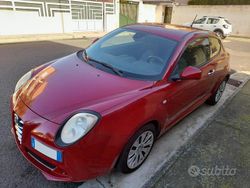 Rosso Usata 2009 Alfa Romeo MiTo Due volumi | 3800 € (Ottimo prezzo)