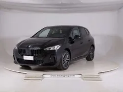 Blu scuro Usata 2023 BMW 230e Active Tourer Monovolume | 35.900 €